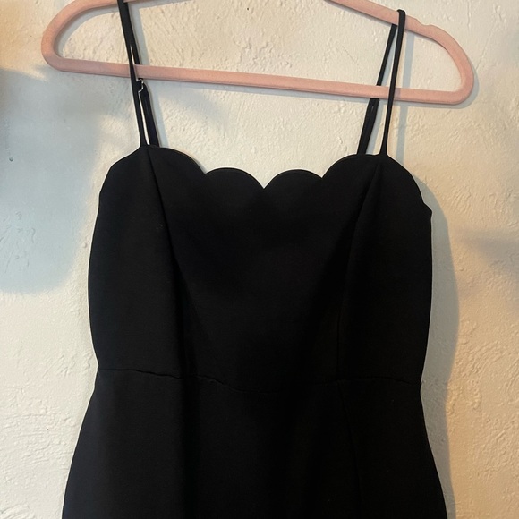 Lulus Perfect Date Black Scalloped Bodycon Dress - Picture 4 of 6